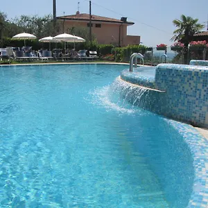 Margherita Brenzone sul Garda
